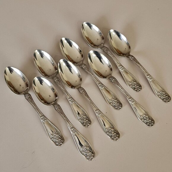 8 Rogers Art Nouveau Floral Teaspoons 6" flower handle 1930s silverplate - Picture 10 of 11